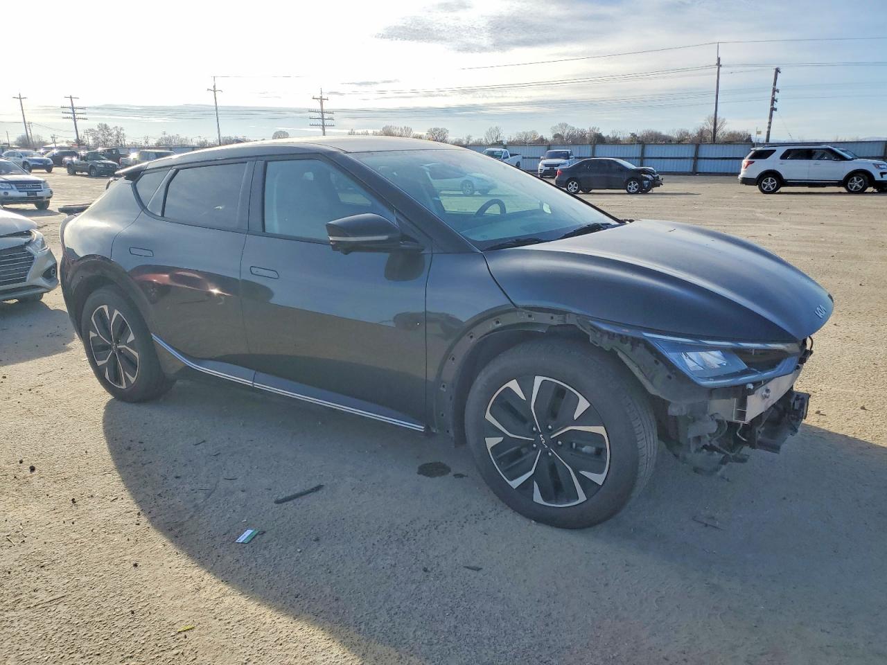 2022 KIA EV6 LIGHT photo 4