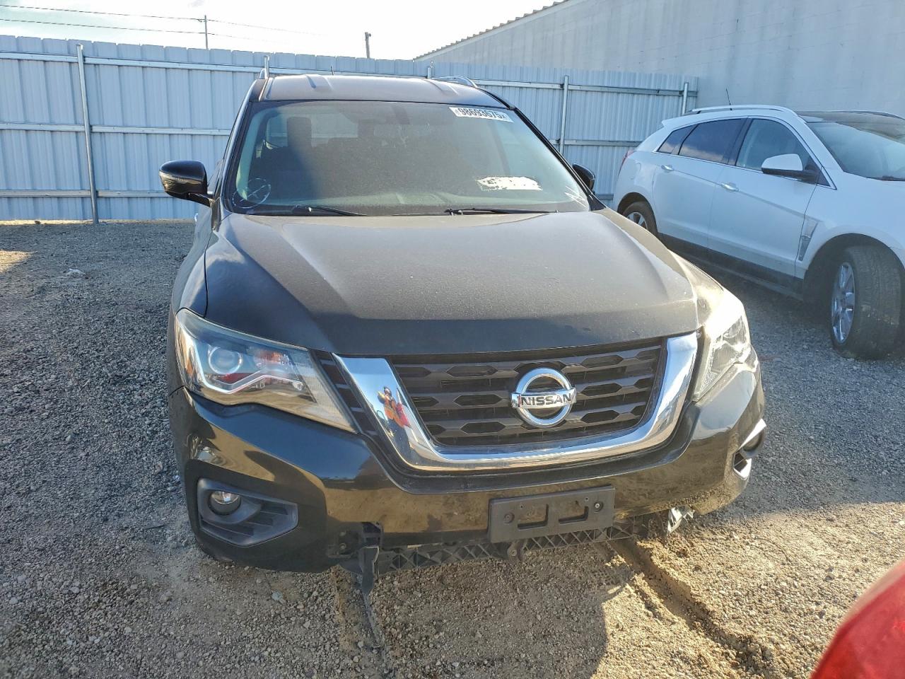 2017 NISSAN PATHFINDER S photo 5
