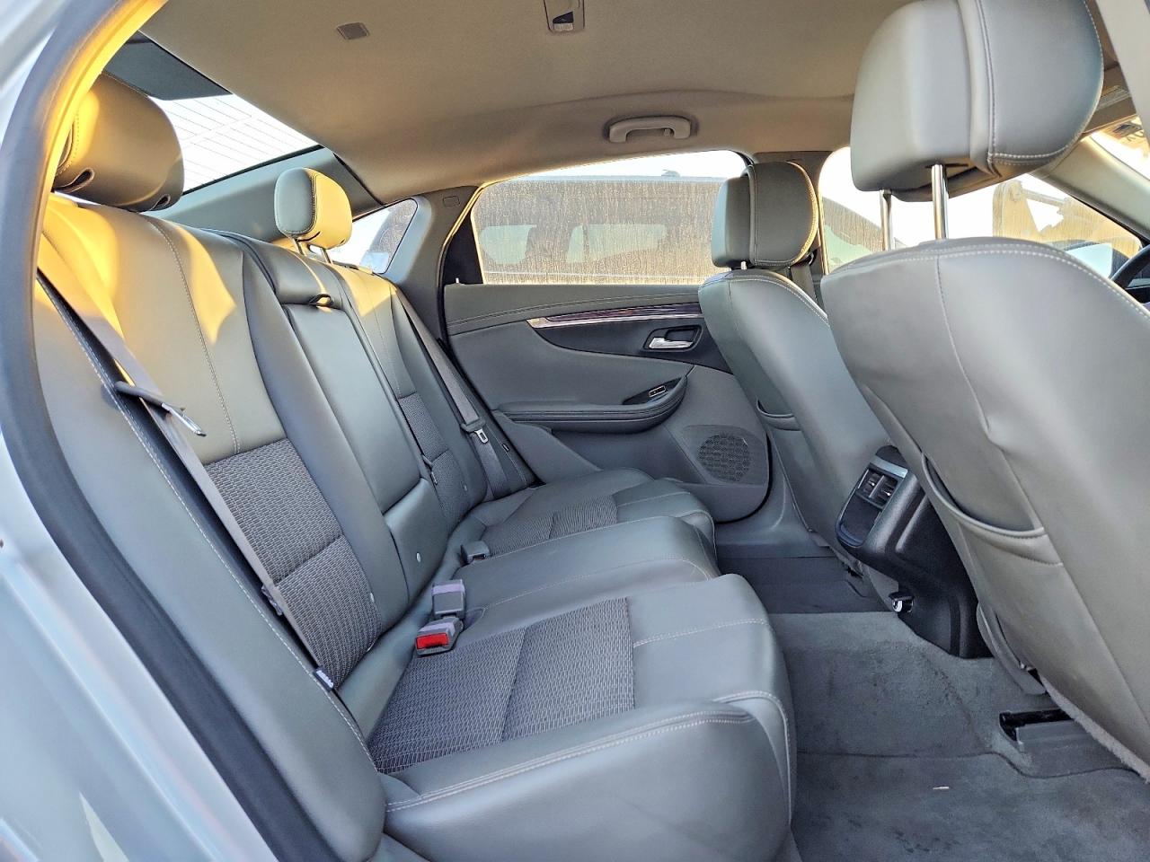 2014 CHEVROLET IMPALA LT photo 10