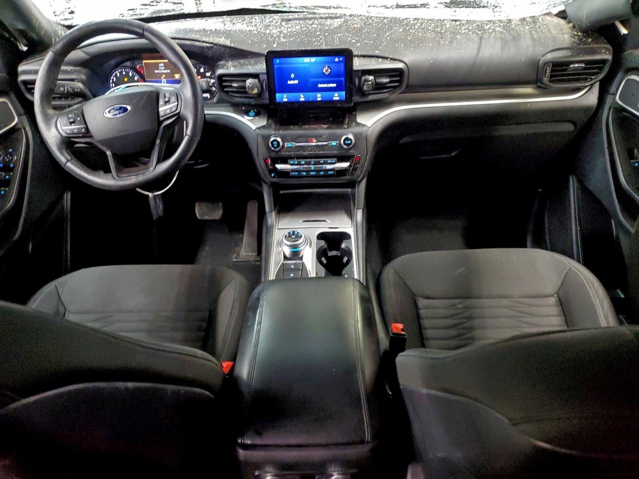 2020 FORD EXPLORER XLT photo 8