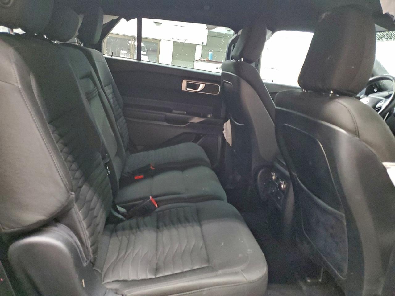 2020 FORD EXPLORER XLT photo 11