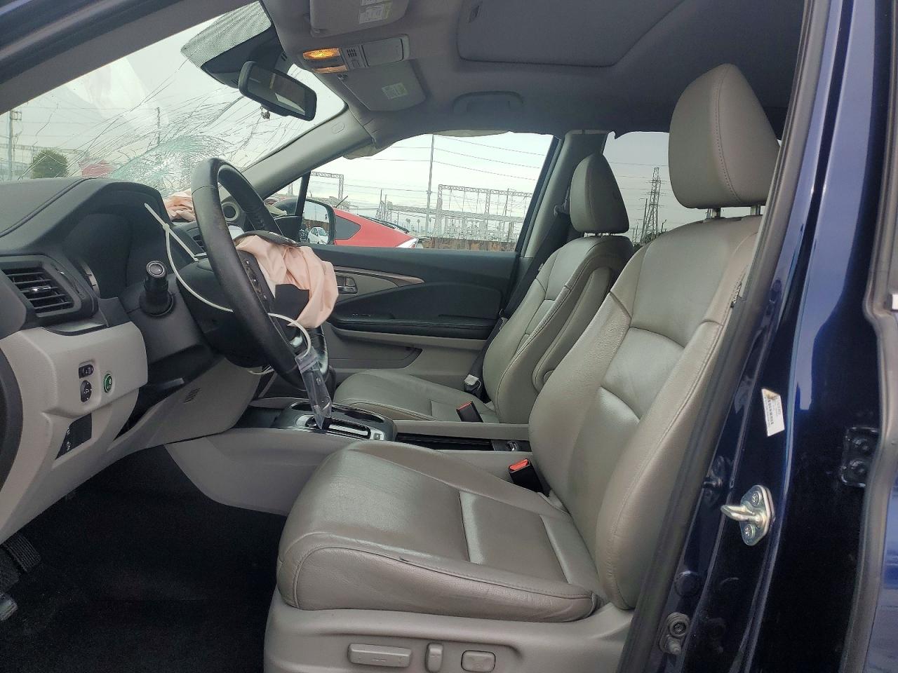 2016 HONDA PILOT EXL photo 13