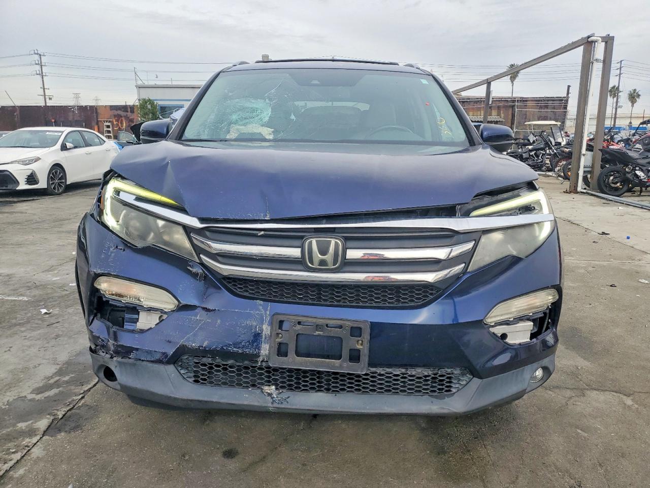 2016 HONDA PILOT EXL photo 9