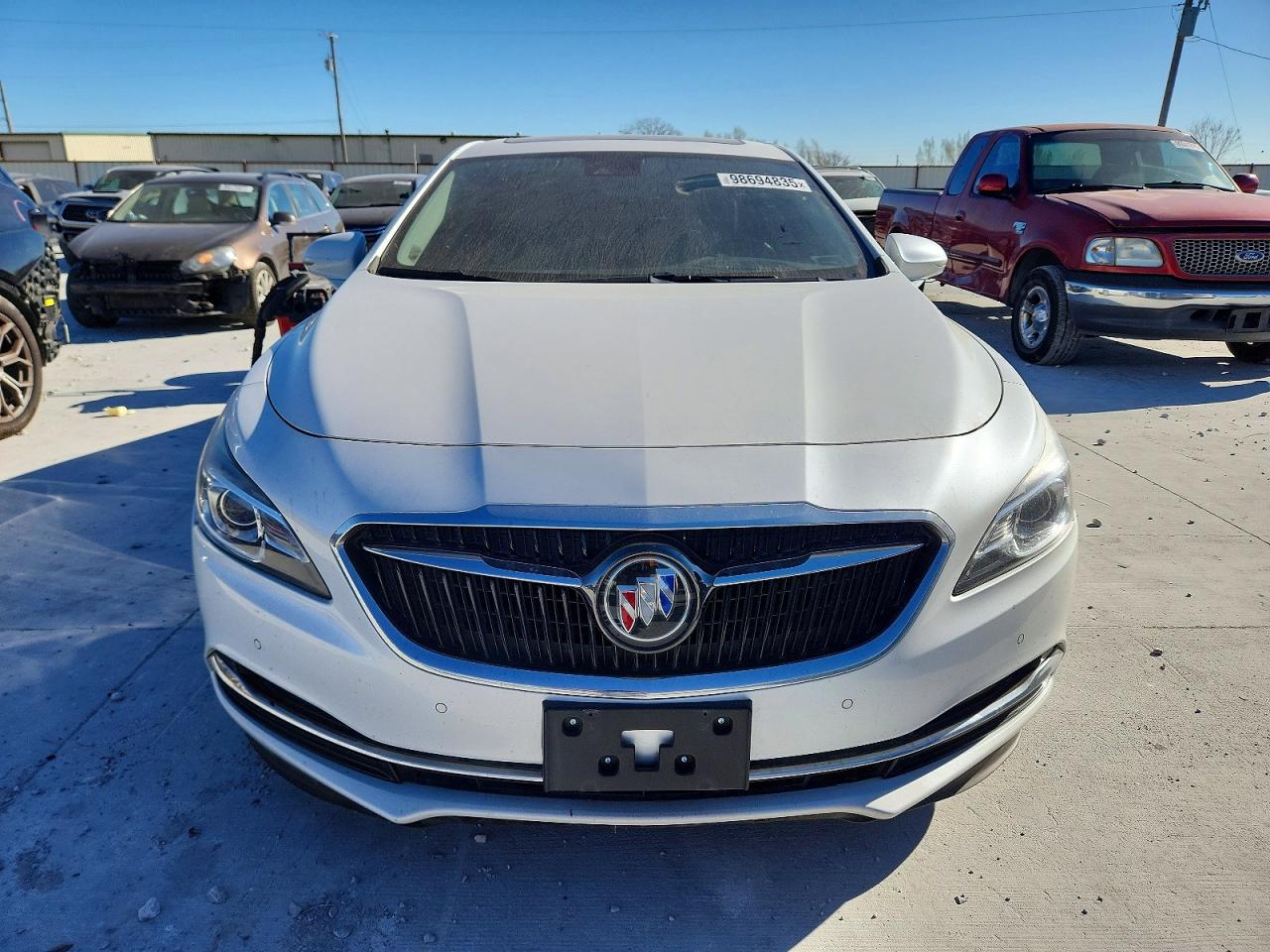 2017 BUICK LACROSSE PREMIUM photo 5