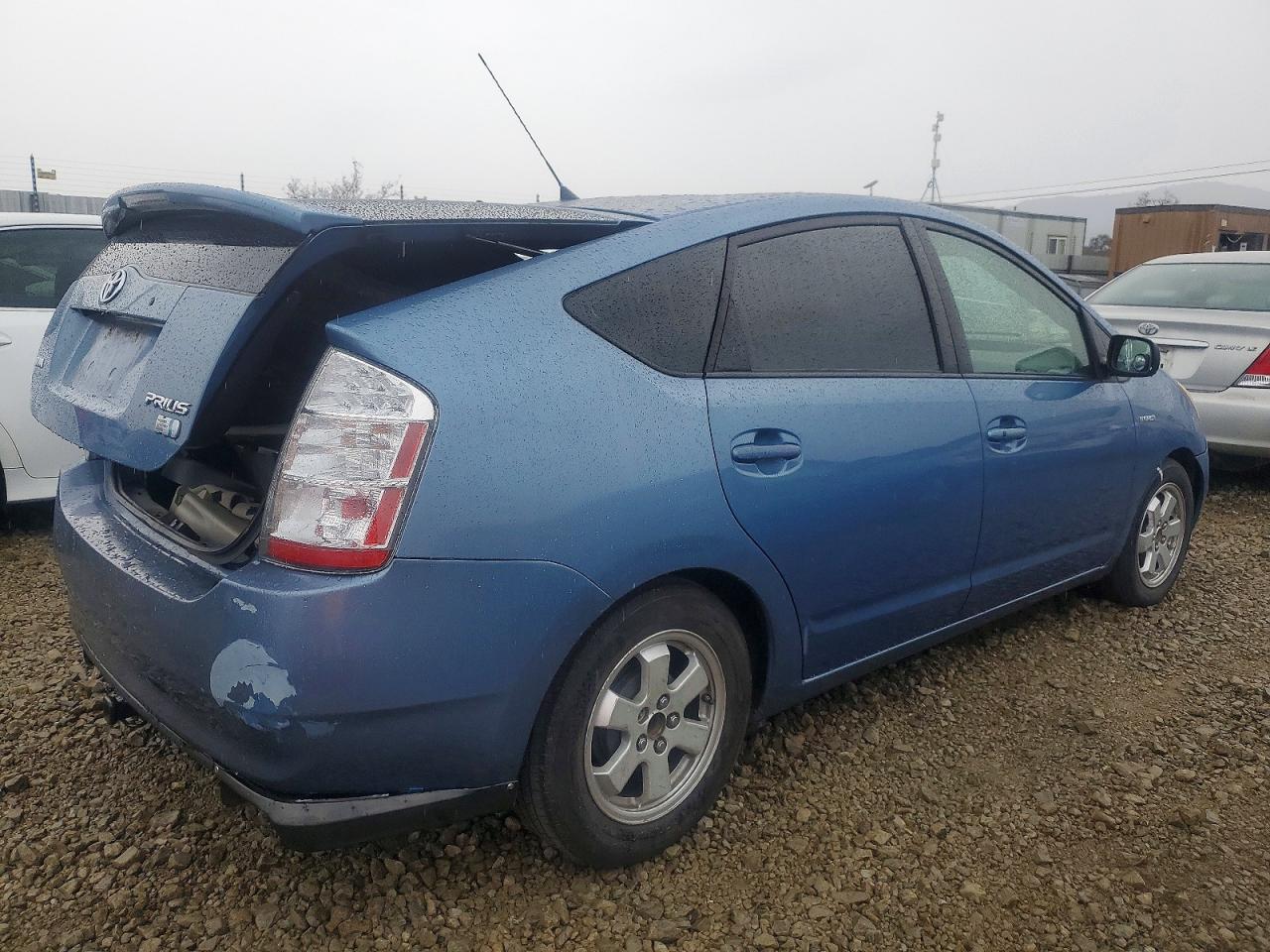 2009 TOYOTA PRIUS photo 3