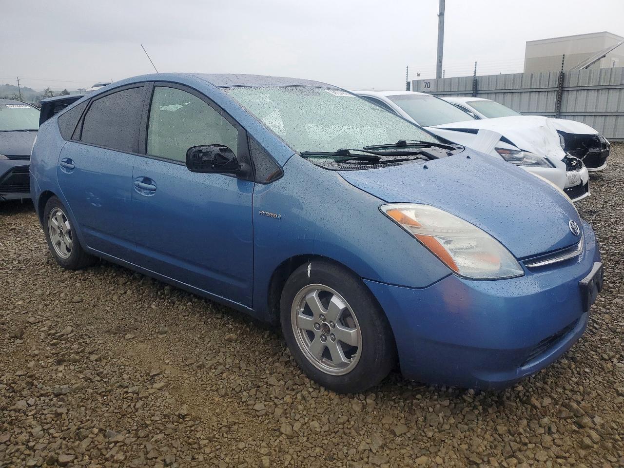 2009 TOYOTA PRIUS photo 4