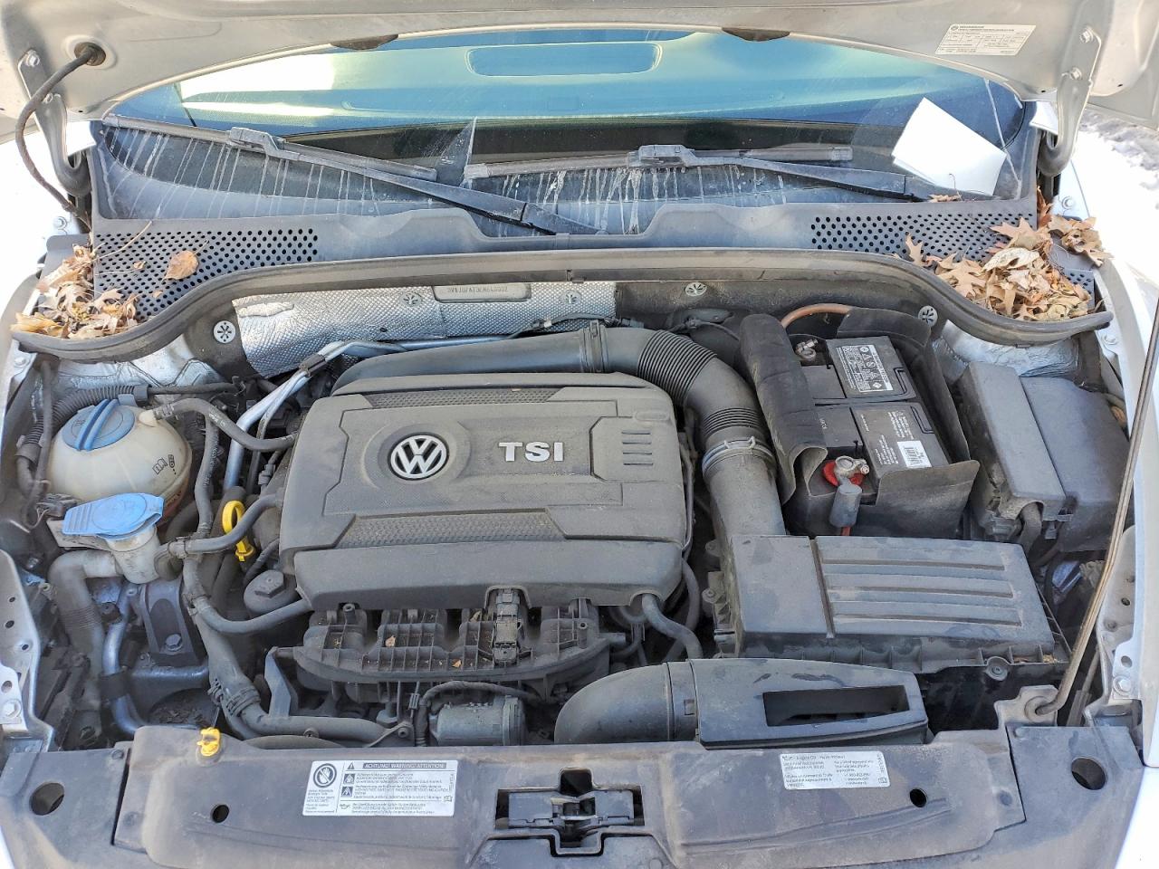2014 VOLKSWAGEN BEETLE photo 11