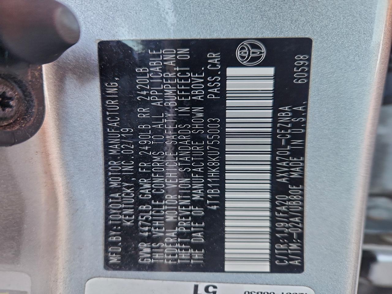 2019 TOYOTA CAMRY L photo 12