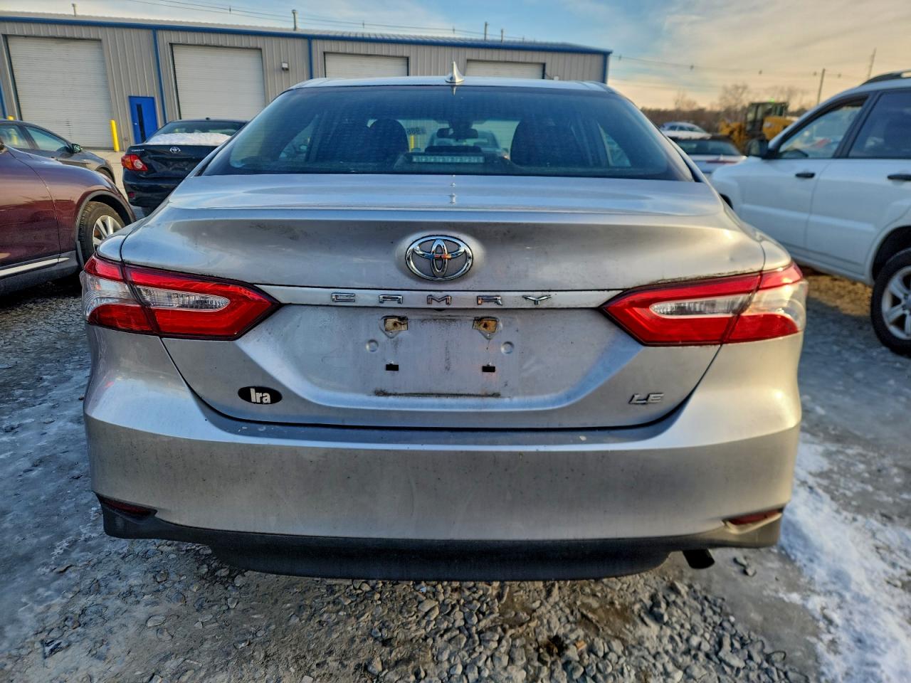 2019 TOYOTA CAMRY L photo 6