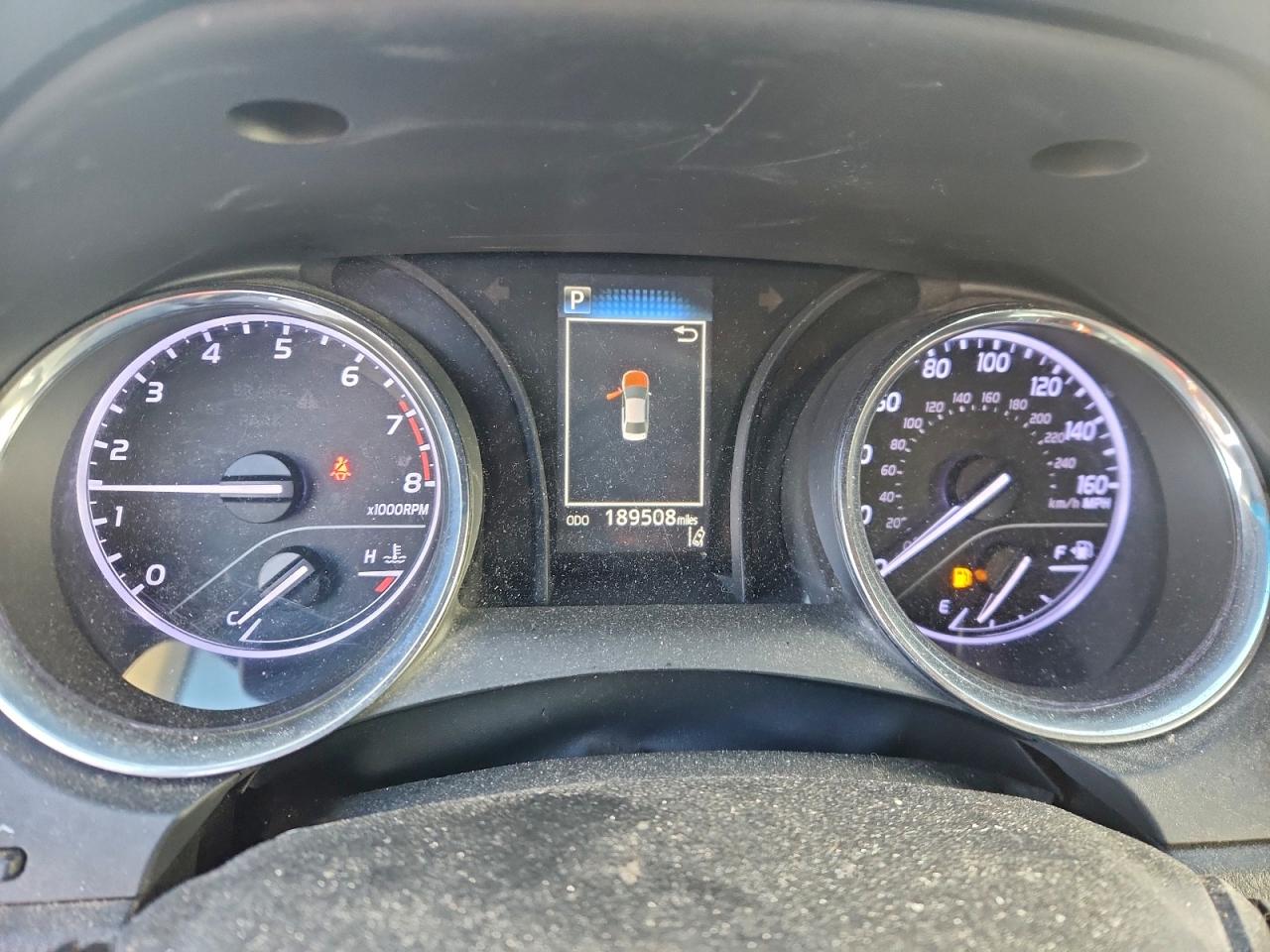 2019 TOYOTA CAMRY L photo 9