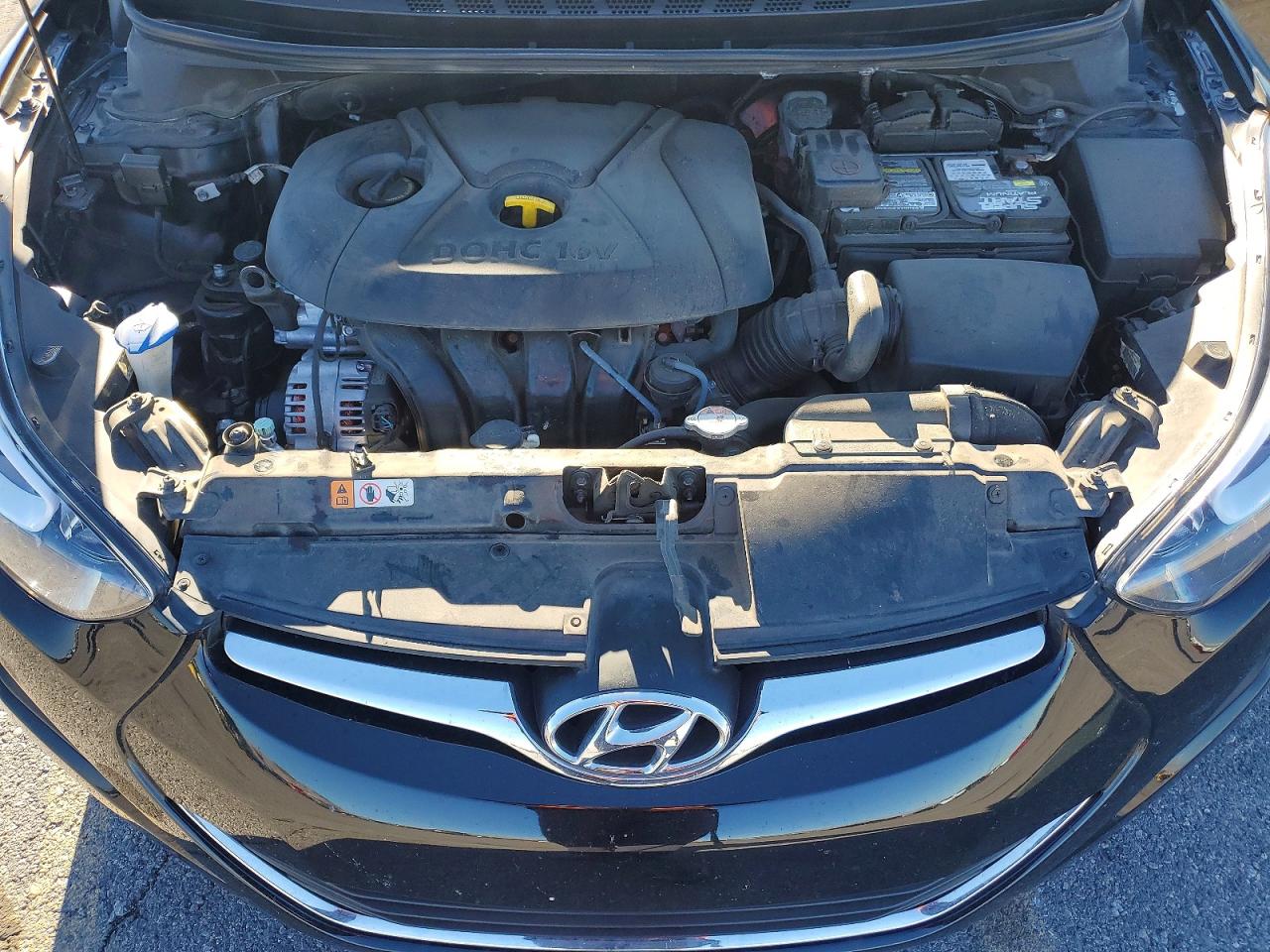 2015 HYUNDAI ELANTRA SE photo 11