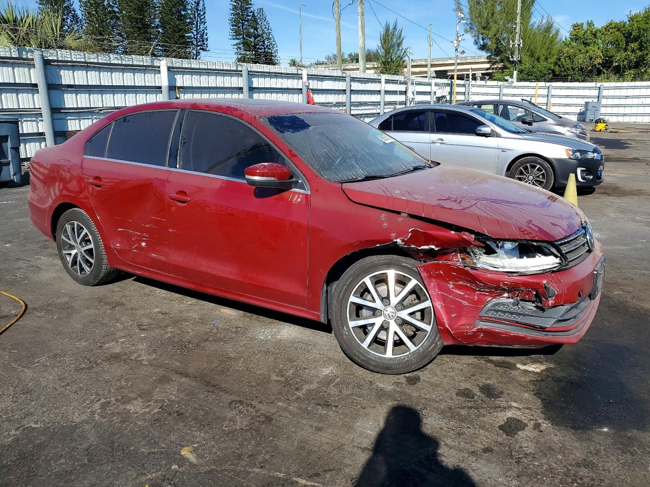 2017 VOLKSWAGEN JETTA SE photo 4