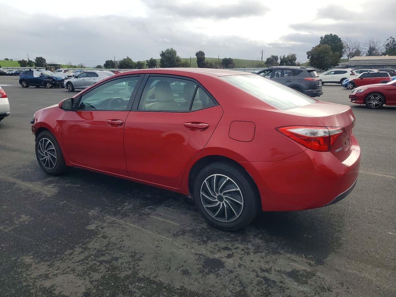 2014 TOYOTA COROLLA L photo 2