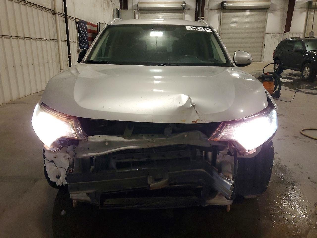 2019 MITSUBISHI OUTLANDER SE photo 5