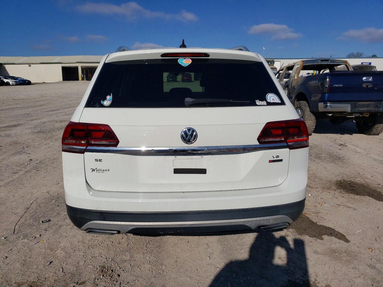 2018 VOLKSWAGEN ATLAS SE photo 6