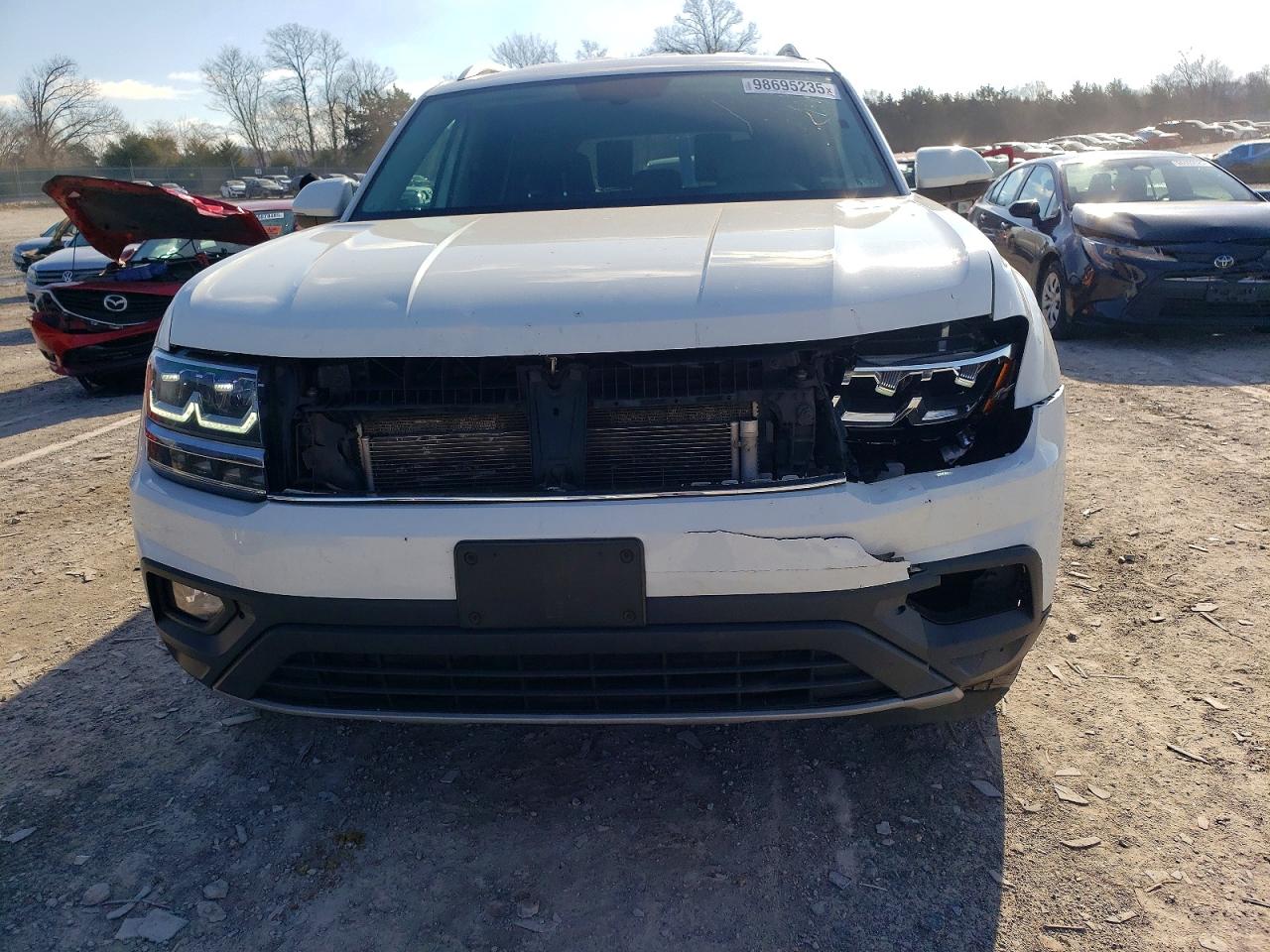 2018 VOLKSWAGEN ATLAS SE photo 5