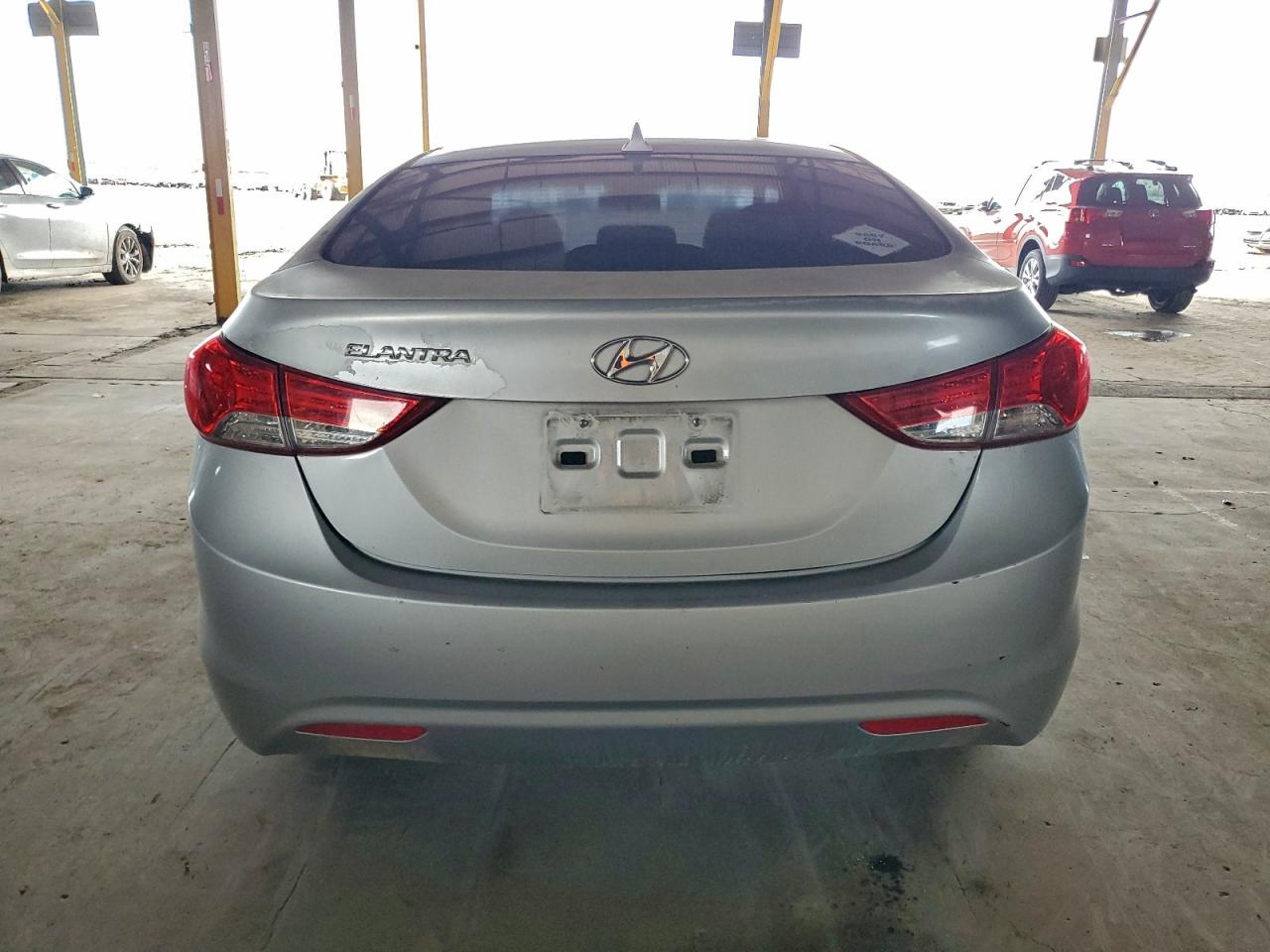 2013 HYUNDAI ELANTRA GLS photo 6