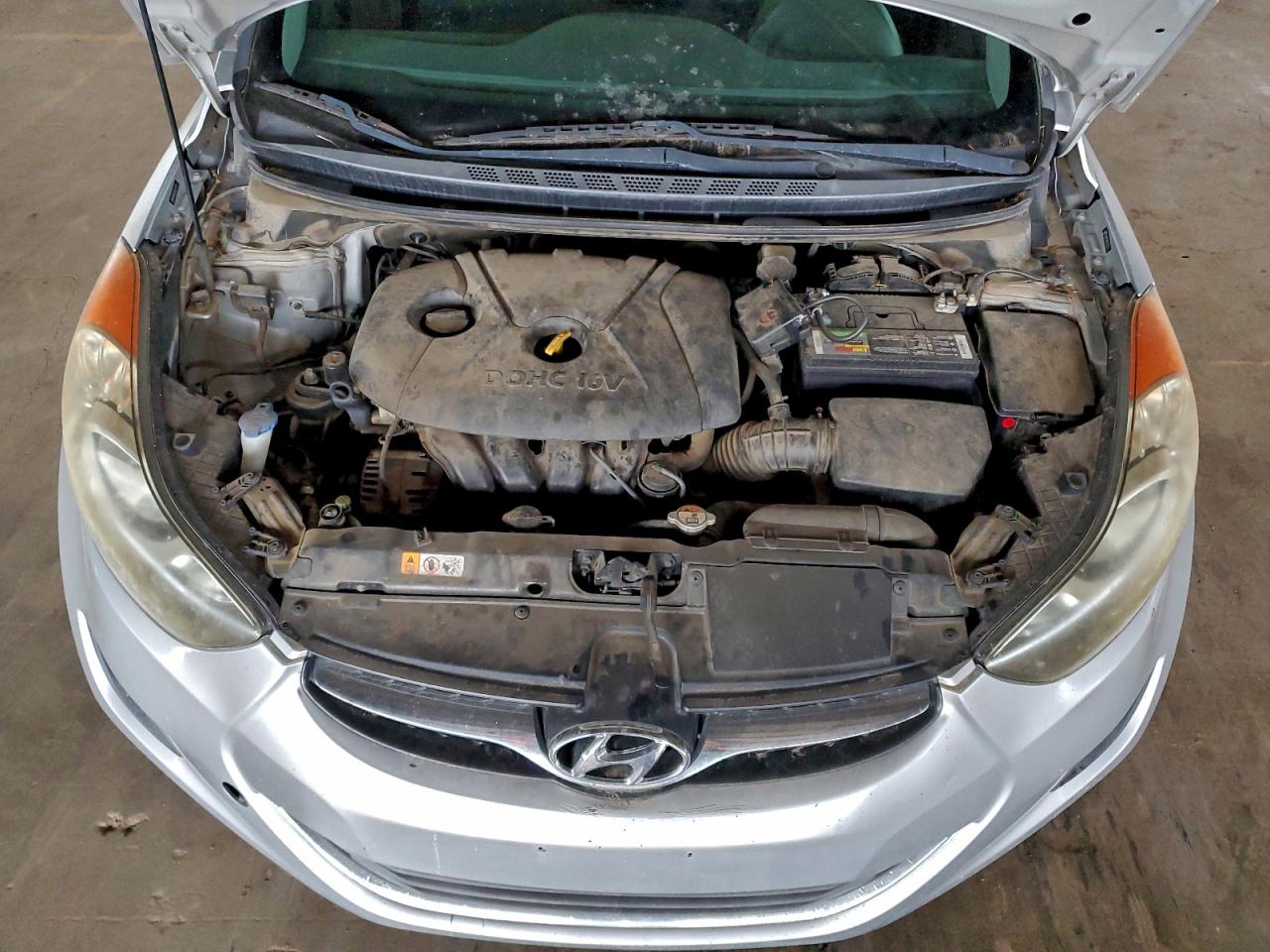 2013 HYUNDAI ELANTRA GLS photo 11