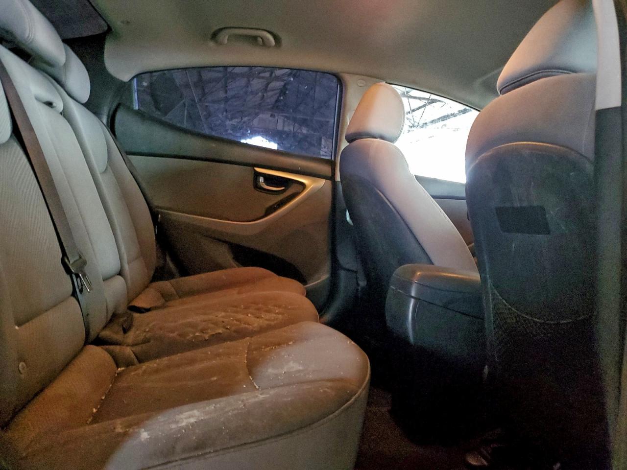 2013 HYUNDAI ELANTRA GLS photo 10