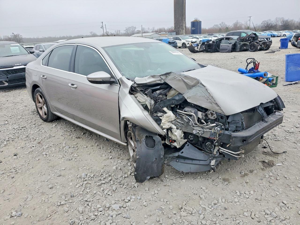 2012 VOLKSWAGEN PASSAT SE photo 7