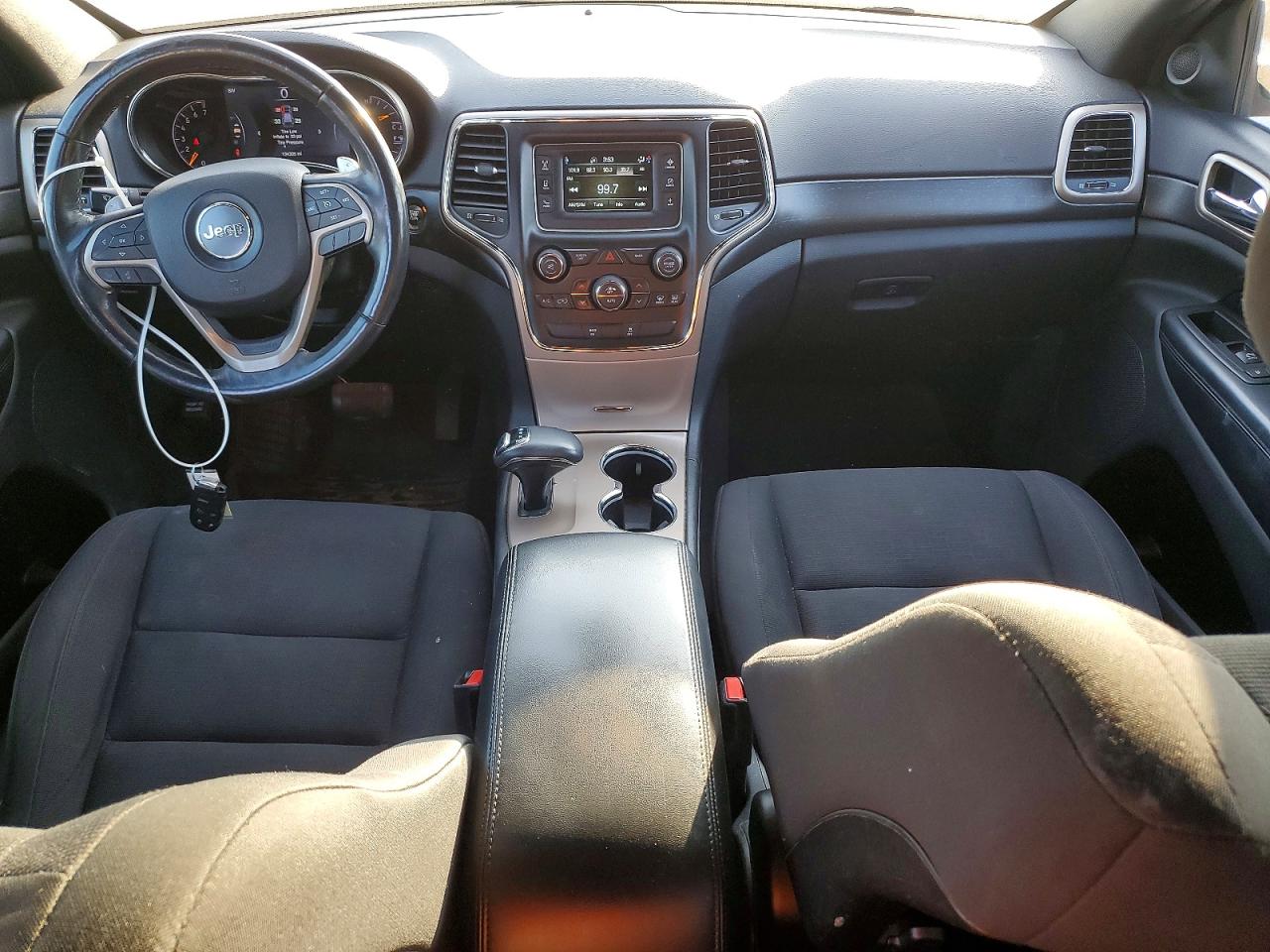 2015 JEEP GRAND CHEROKEE LAREDO photo 8