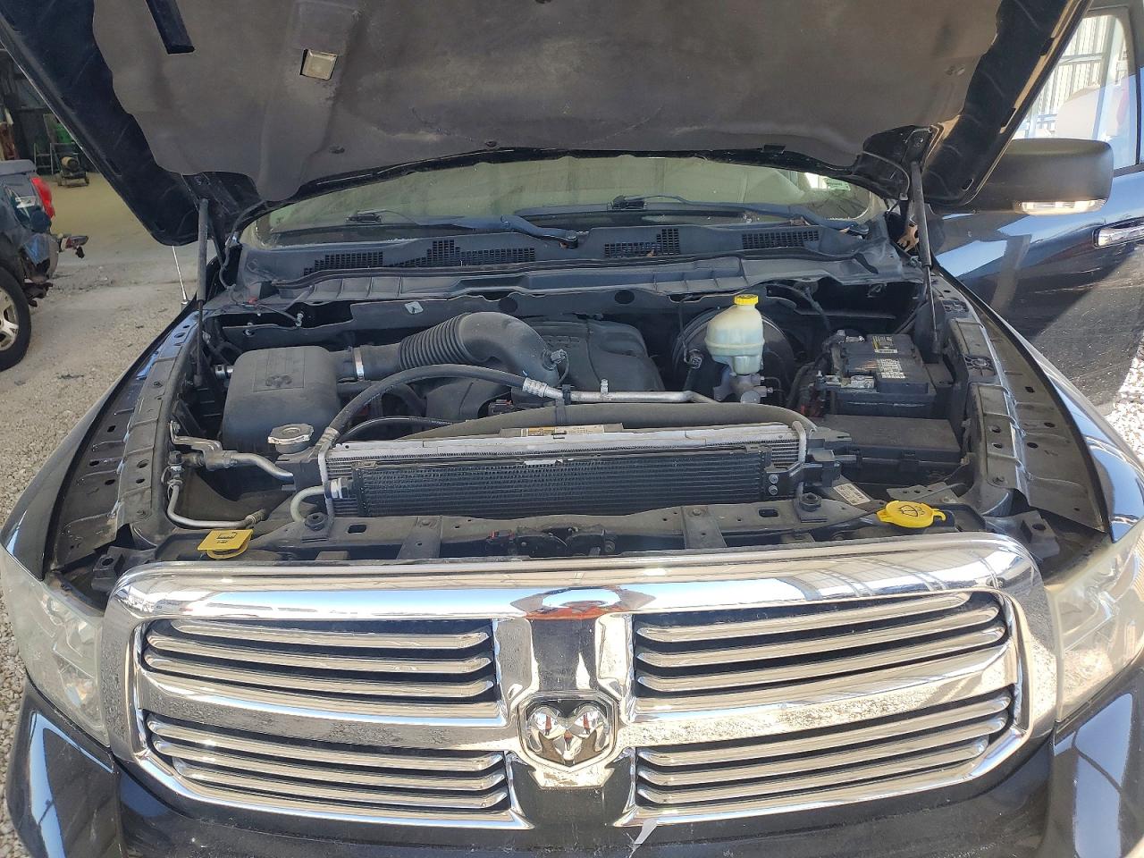 2014 RAM 1500 SLT photo 11