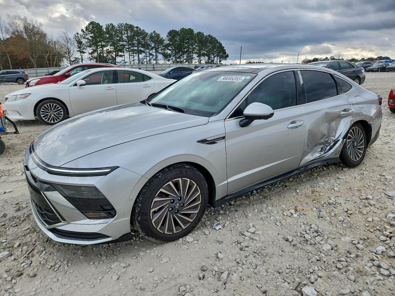 2025 HYUNDAI SONATA