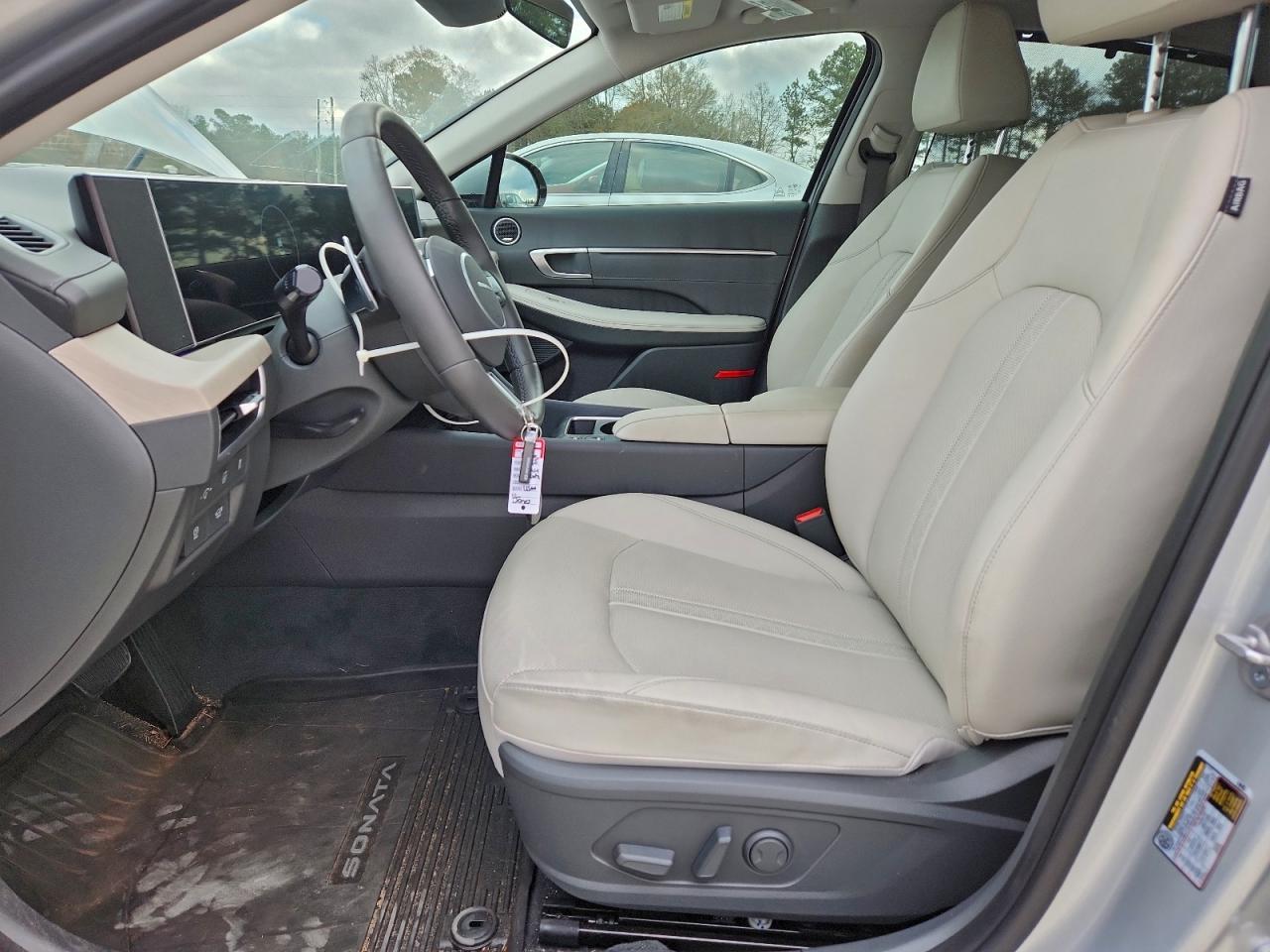 2025 HYUNDAI SONATA HYBRID photo 7