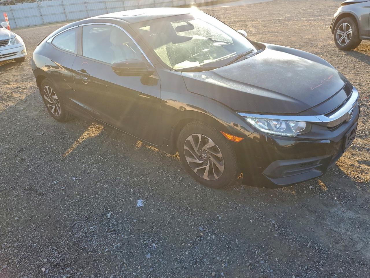 2016 HONDA CIVIC LX photo 4