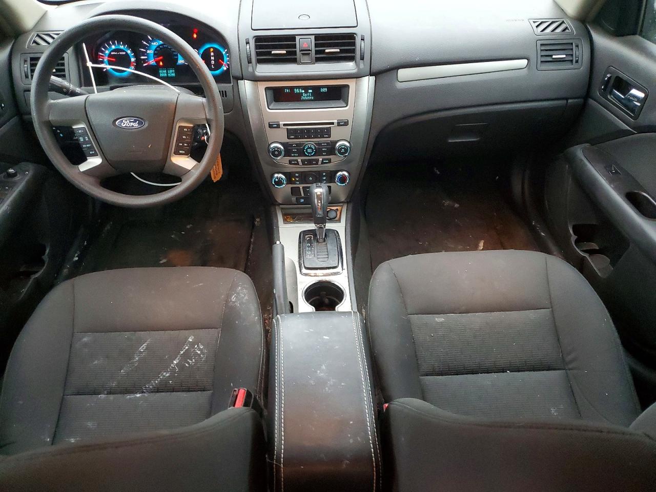 2011 FORD FUSION SE photo 8