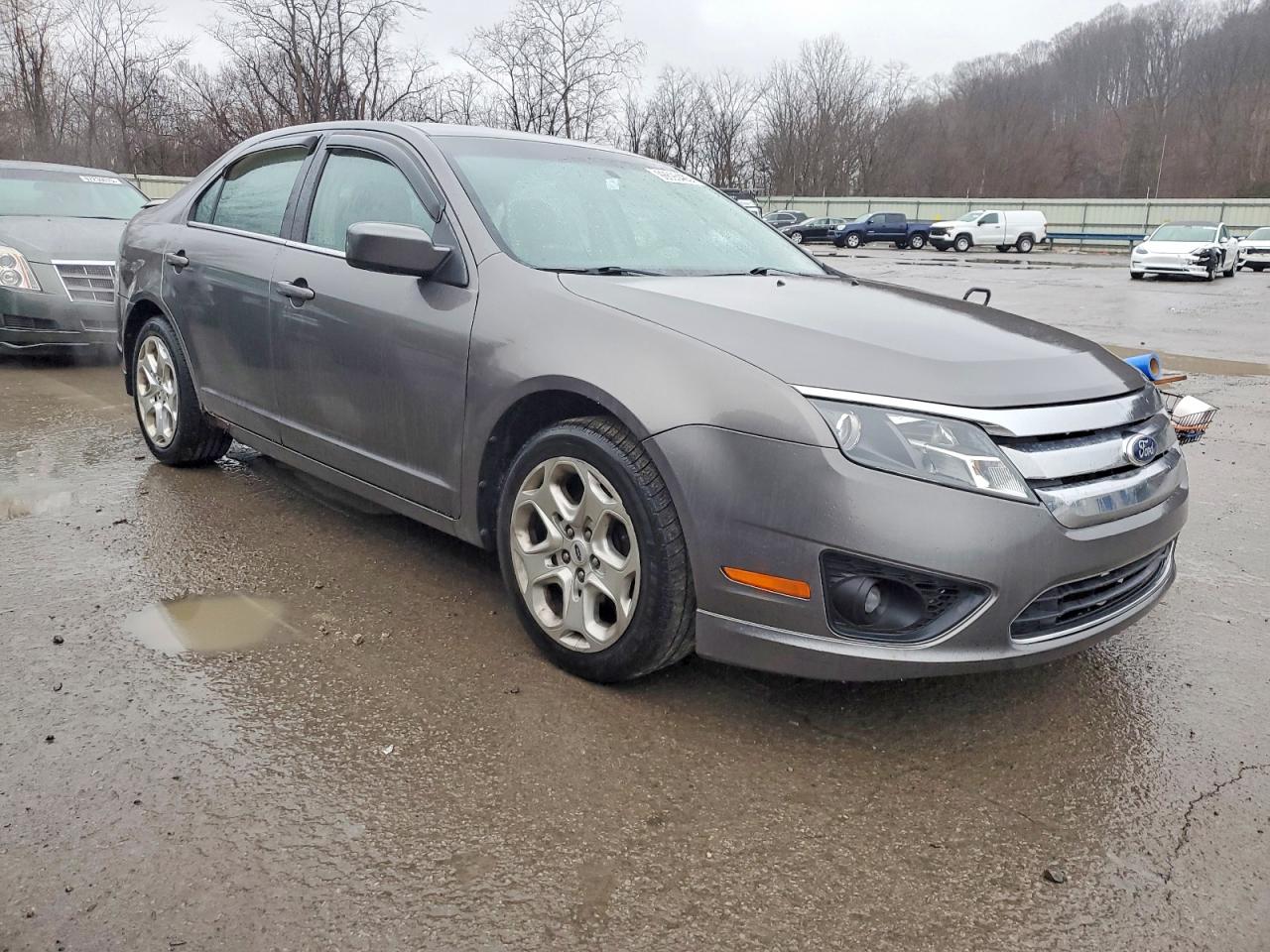 2011 FORD FUSION SE photo 4