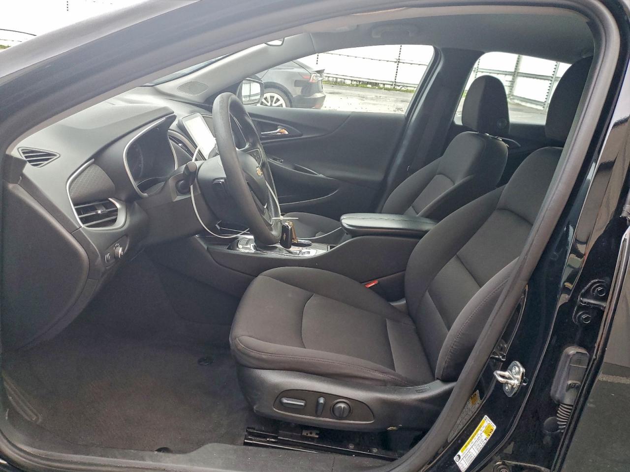 2022 CHEVROLET MALIBU LT photo 7