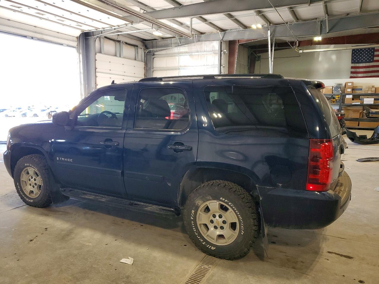 2007 CHEVROLET TAHOE K1500 photo 2