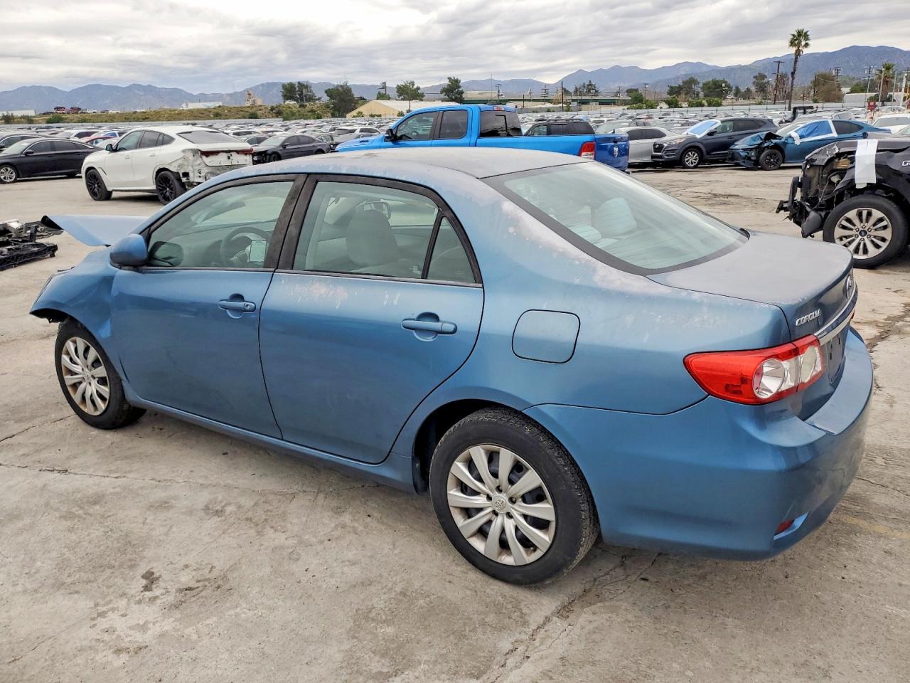 2012 TOYOTA COROLLA BASE photo 2