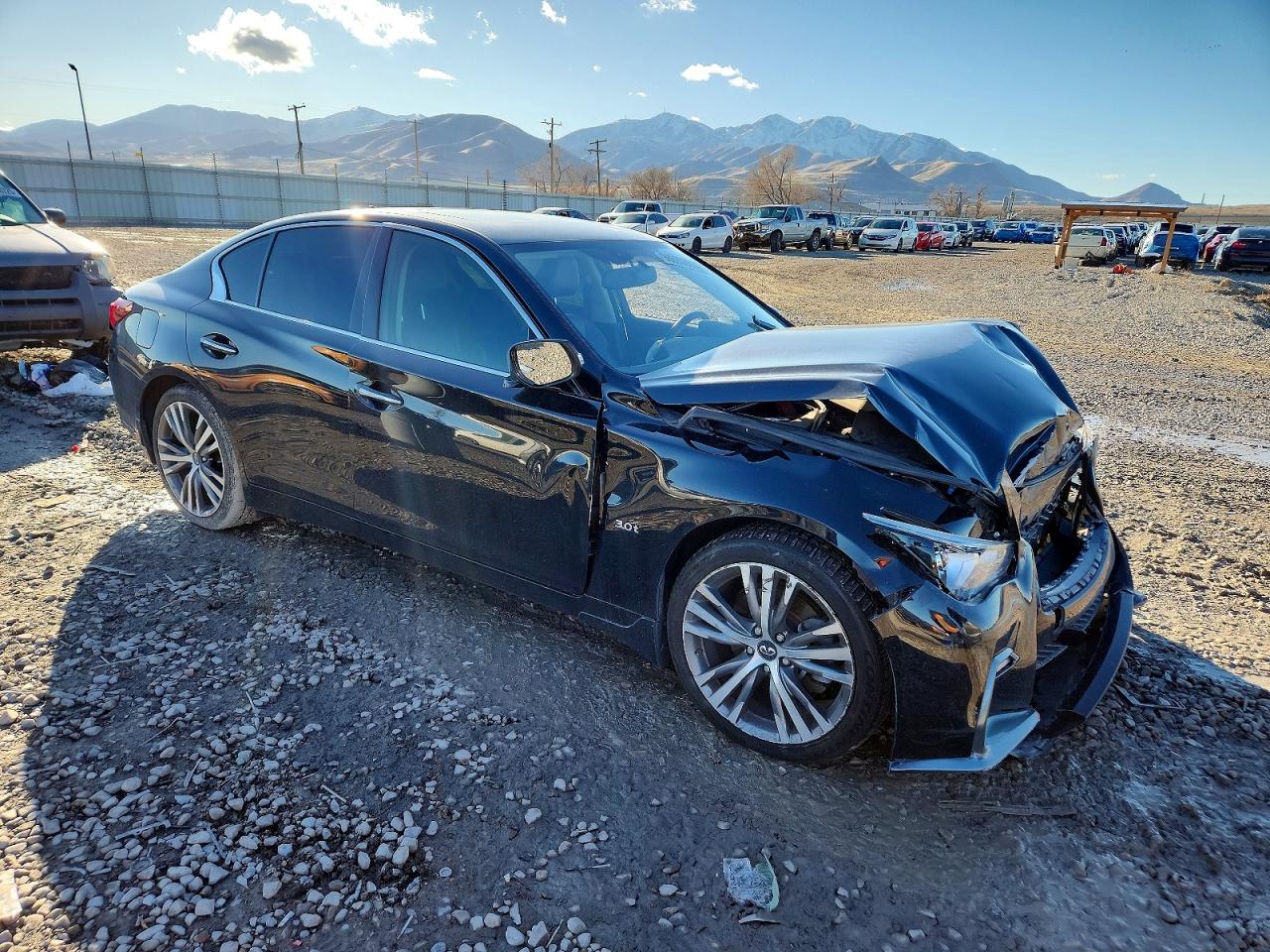 2018 INFINITI Q50 LUXE photo 4