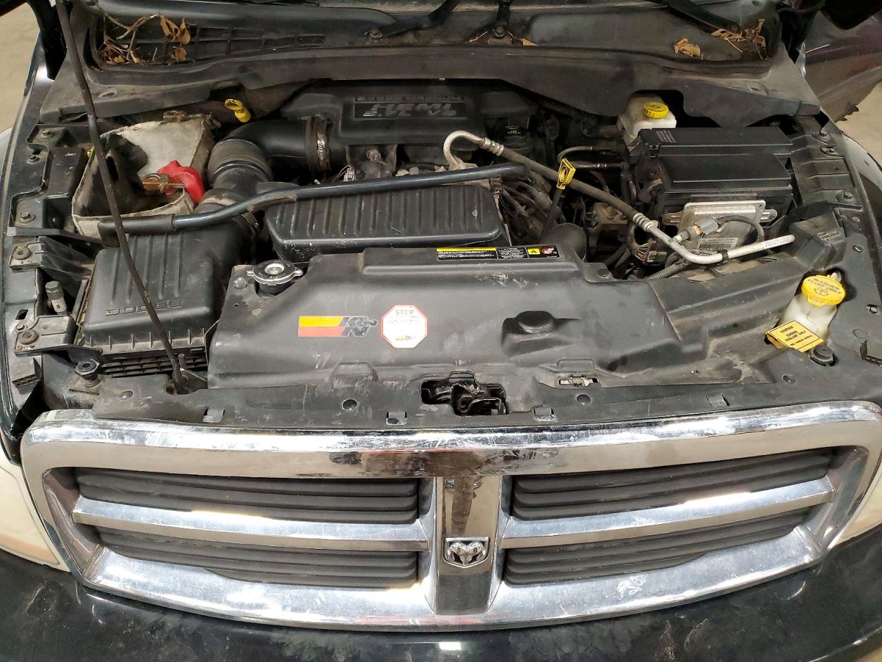 2004 DODGE DURANGO SLT photo 12