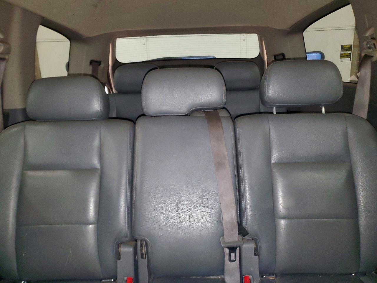 2004 DODGE DURANGO SLT photo 10