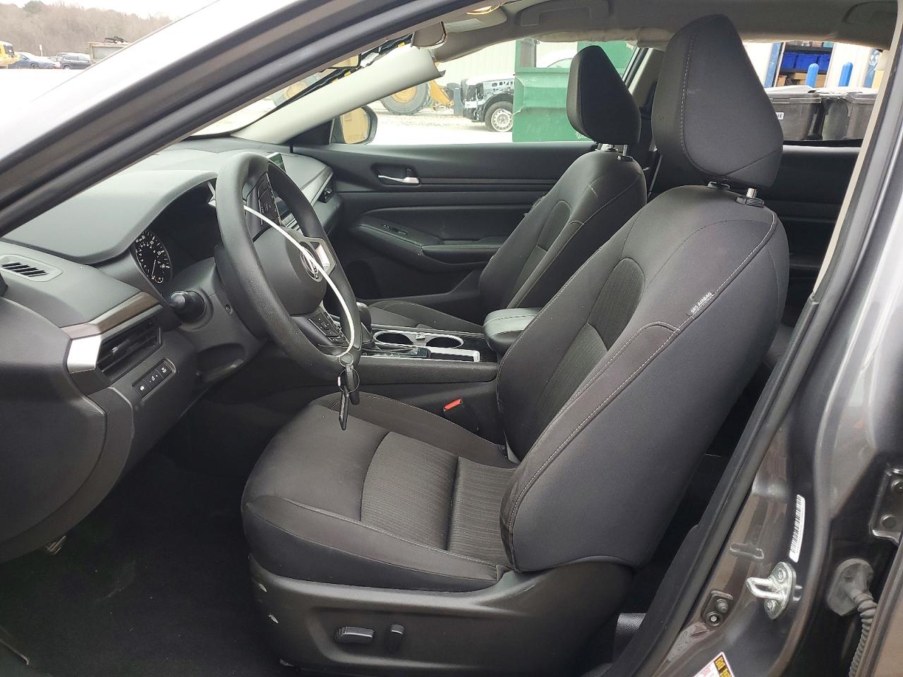 2024 NISSAN ALTIMA SV photo 7