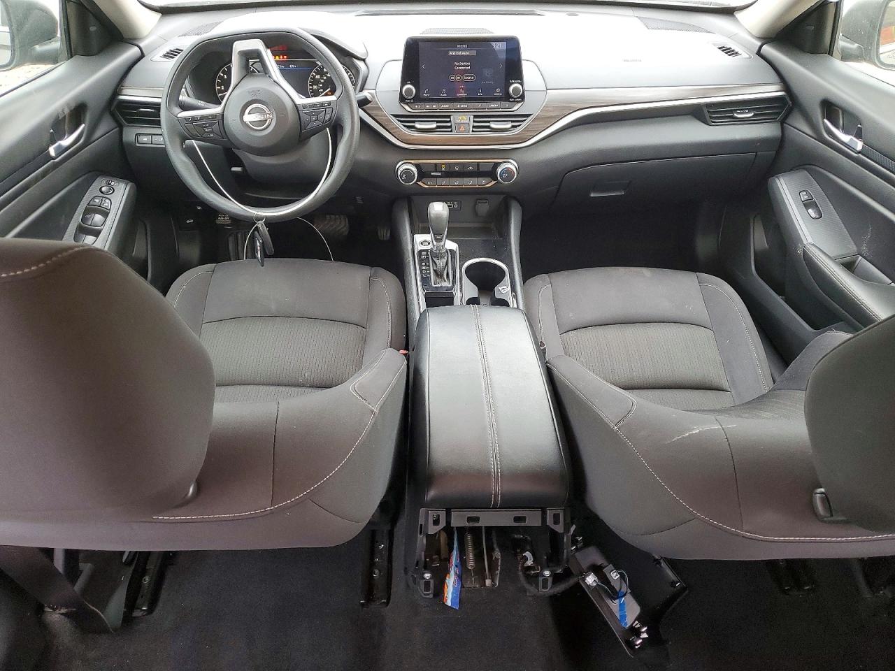 2024 NISSAN ALTIMA SV photo 8