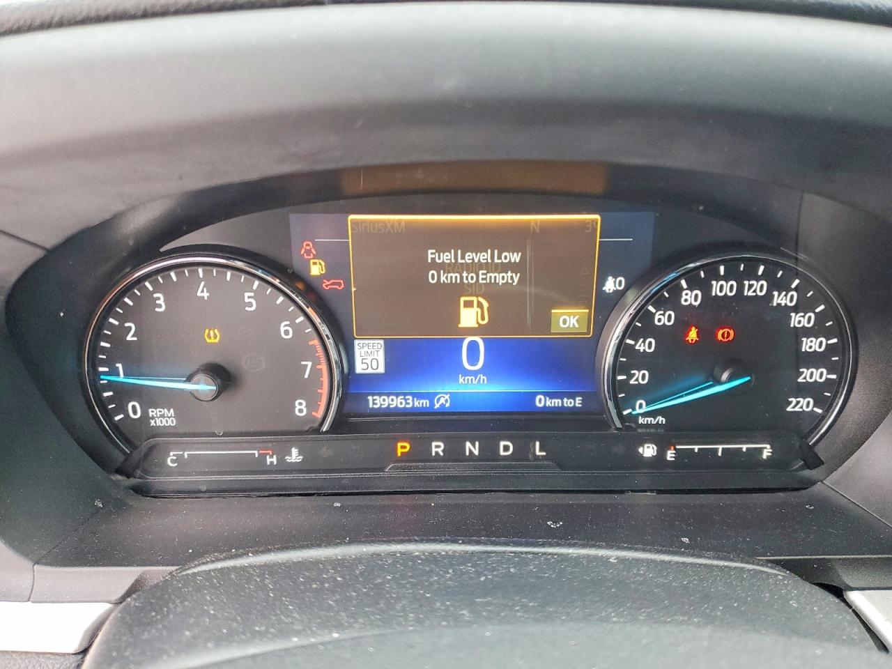 2021 FORD EXPLORER XLT photo 9