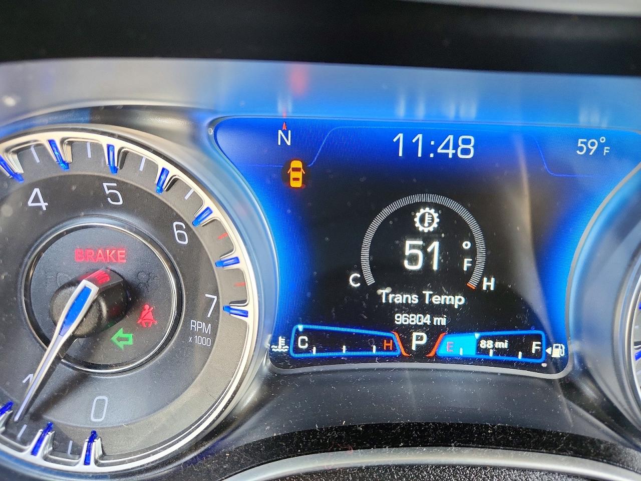 2019 CHRYSLER 300 TOURING photo 17