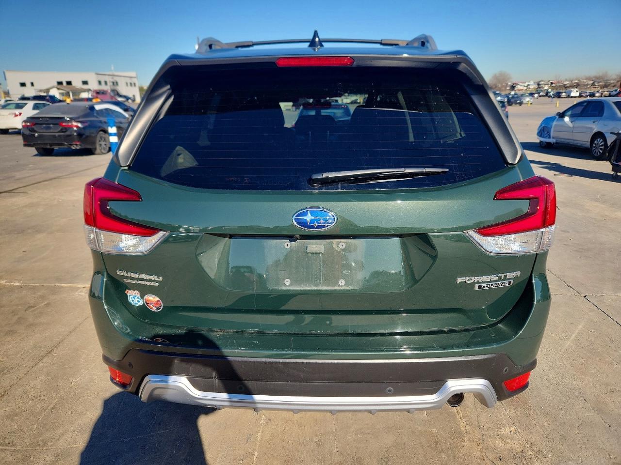 2024 SUBARU FORESTER TOURING photo 6