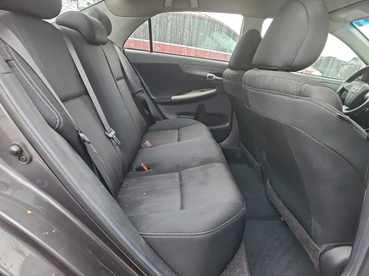 2013 TOYOTA COROLLA BASE photo 10