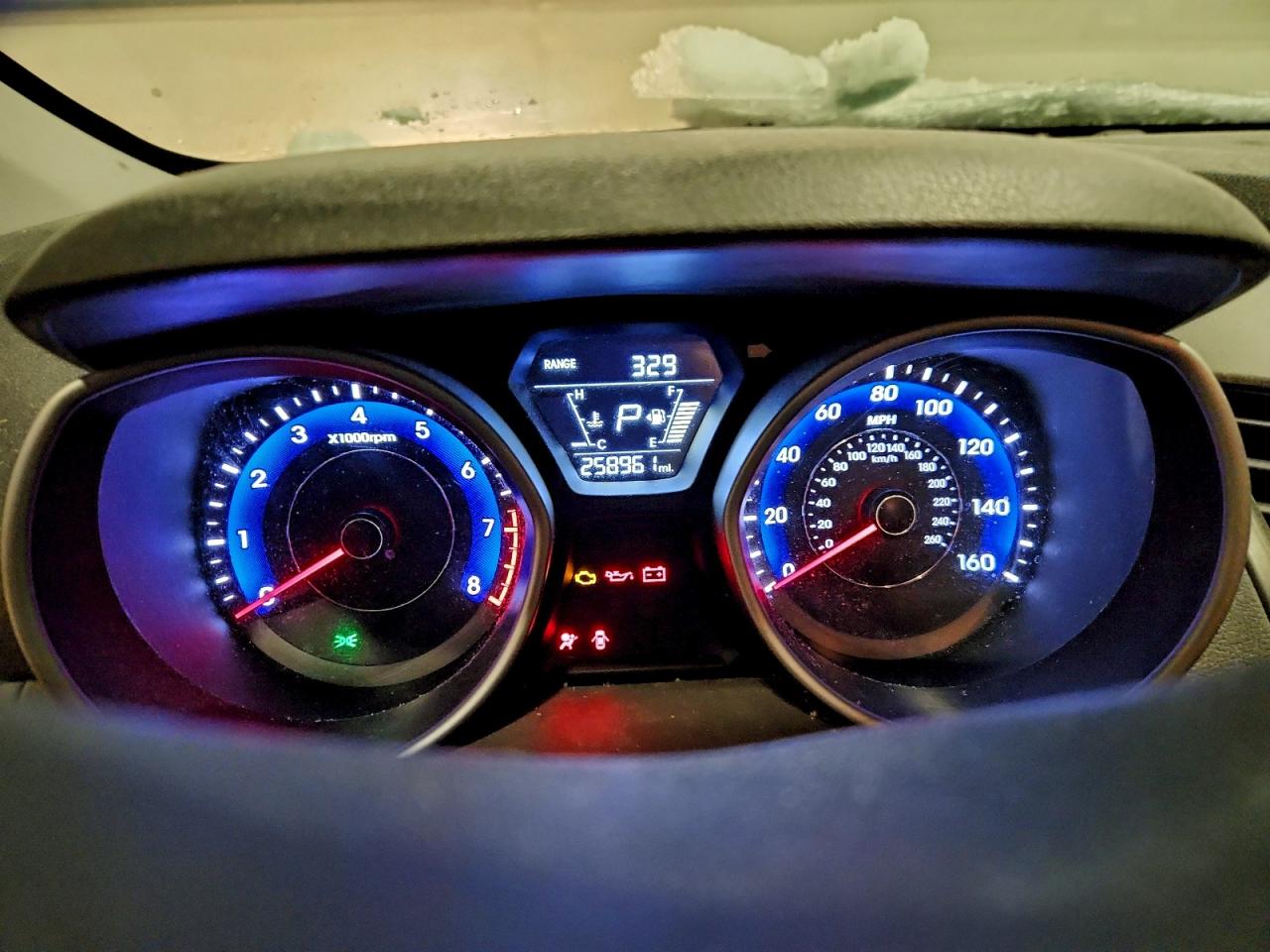 2014 HYUNDAI ELANTRA SE photo 9