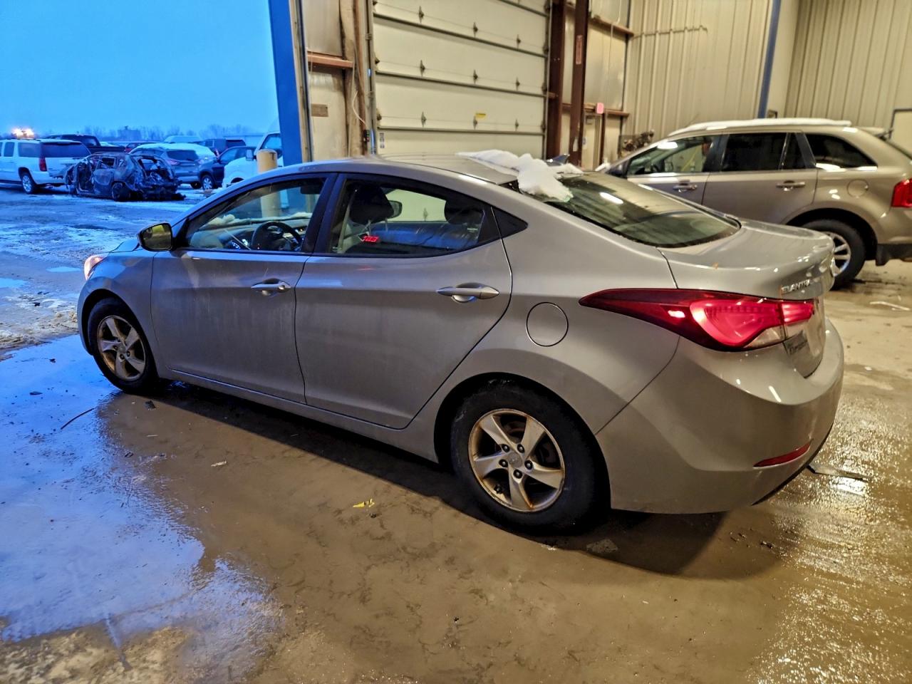 2014 HYUNDAI ELANTRA SE photo 2