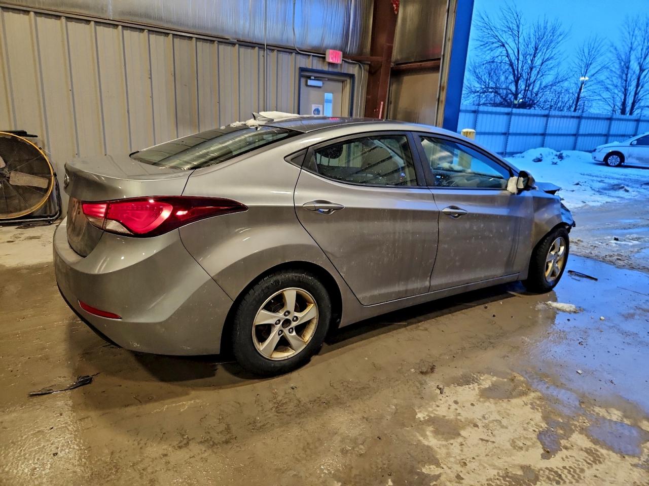 2014 HYUNDAI ELANTRA SE photo 3