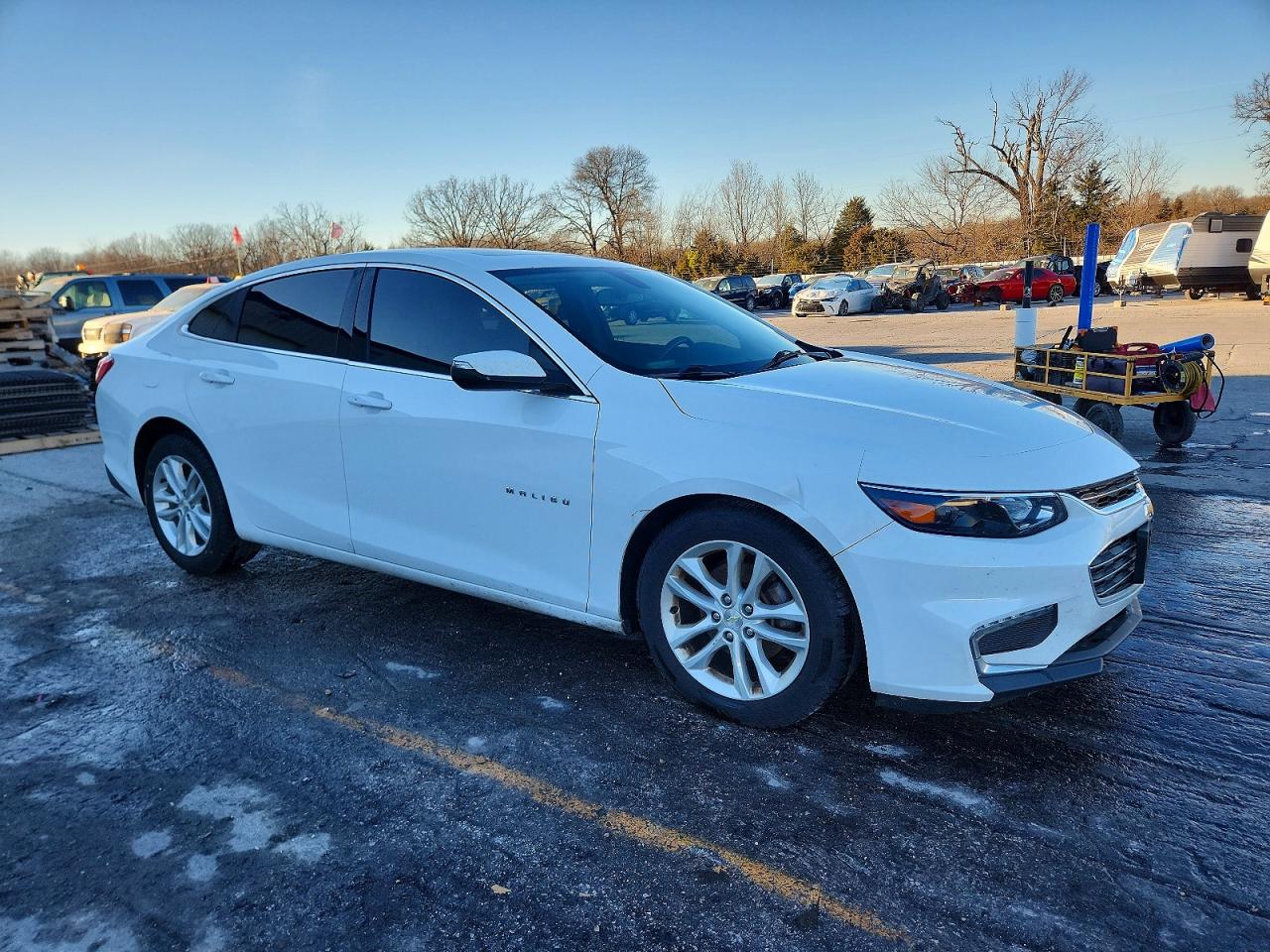 2018 CHEVROLET MALIBU LT photo 4