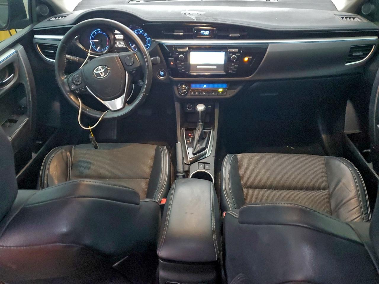 2014 TOYOTA COROLLA L photo 8