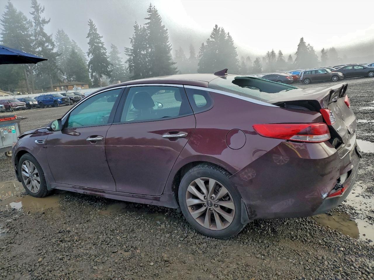 2016 KIA OPTIMA LX photo 2