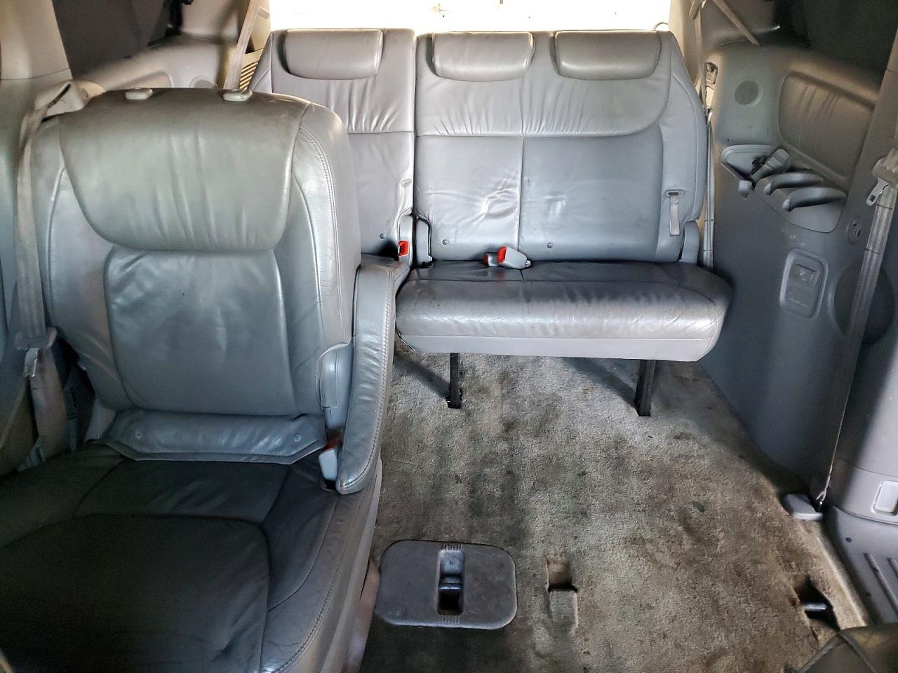 2006 TOYOTA SIENNA XLE photo 10